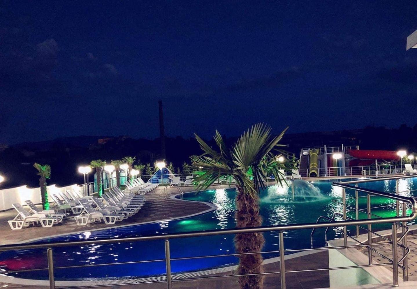 Hotel Aqua Kŭrdzhali Exterior foto