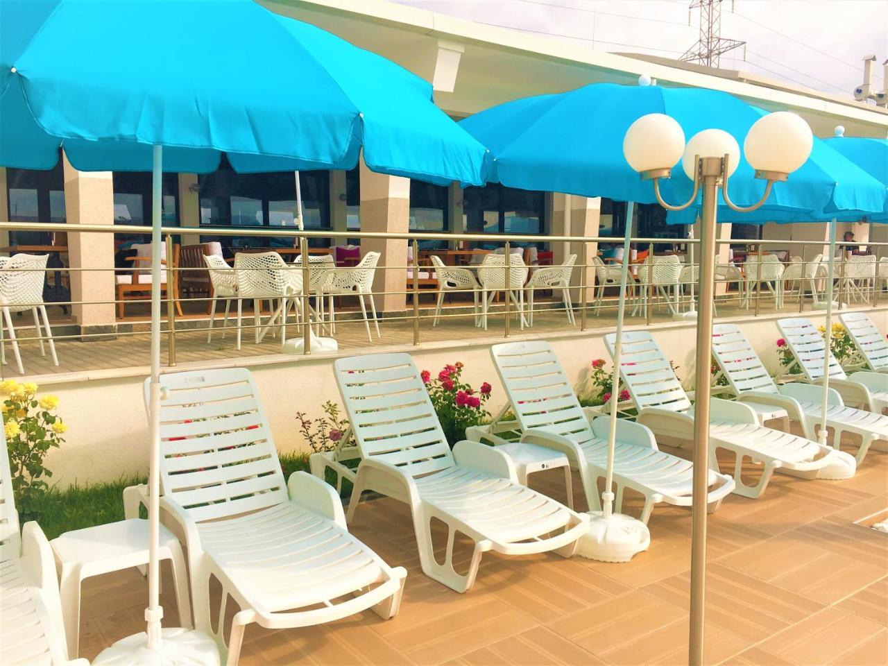 Hotel Aqua Kŭrdzhali Exterior foto
